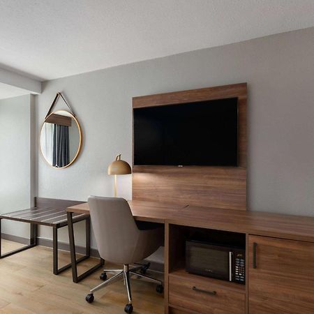Hawthorn Extended Stay By Wyndham Knoxville Exterior photo