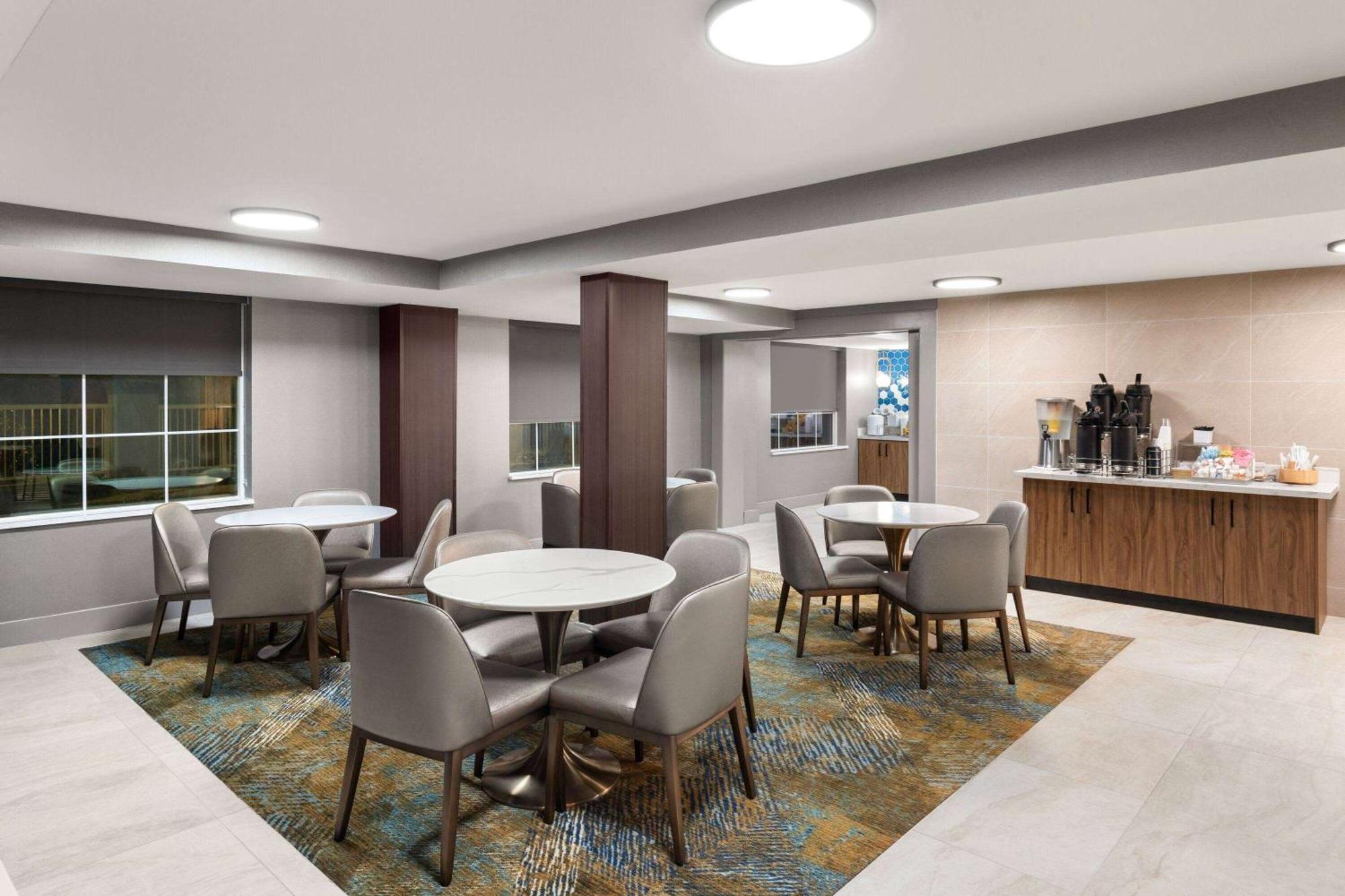 Hawthorn Extended Stay By Wyndham Knoxville Exterior photo
